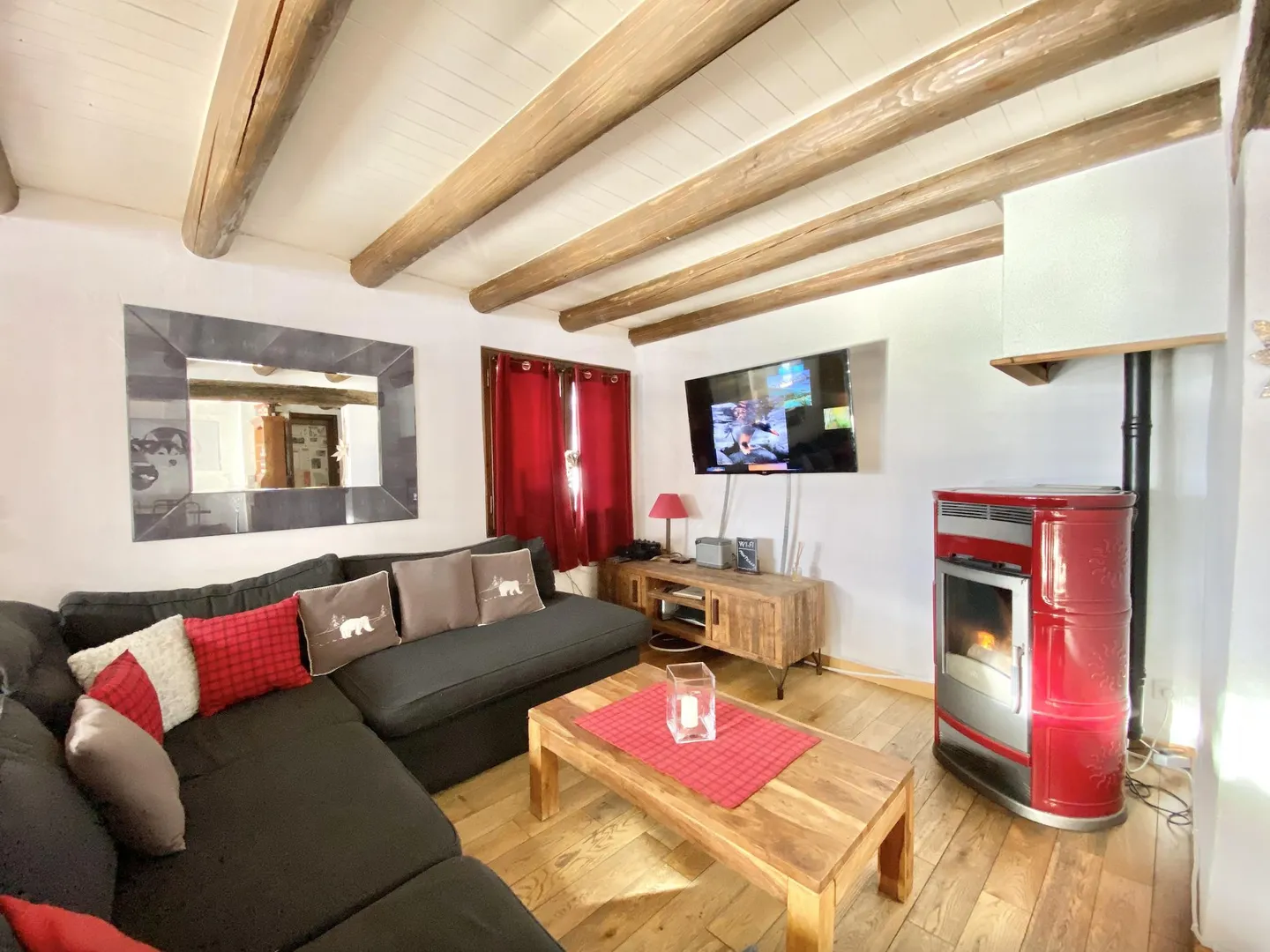Luxueux chalet de montagne situé dans une piste de ski - Property photo 4