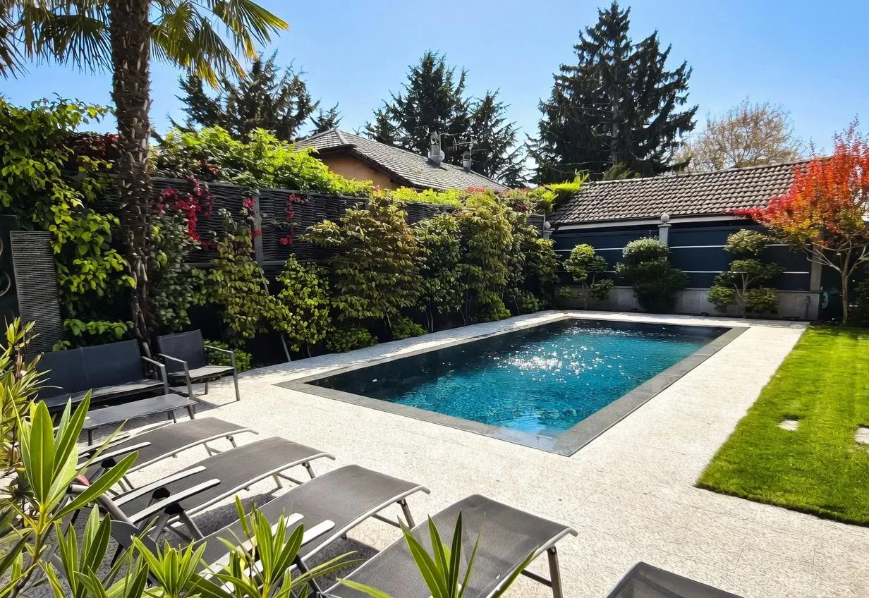 The Perfect Blend of Elegance and Practicality in Douvaine - Property photo 12