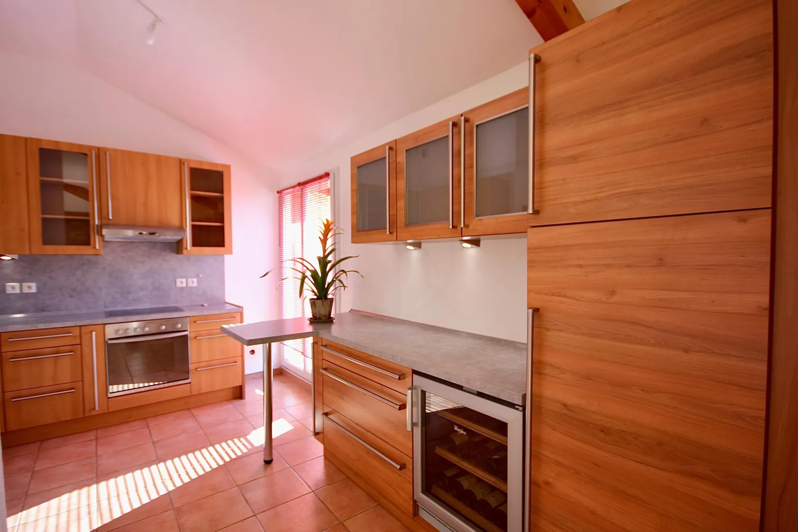 Beautiful apartment of 125sqm in Messery with lake view - Property photo 3