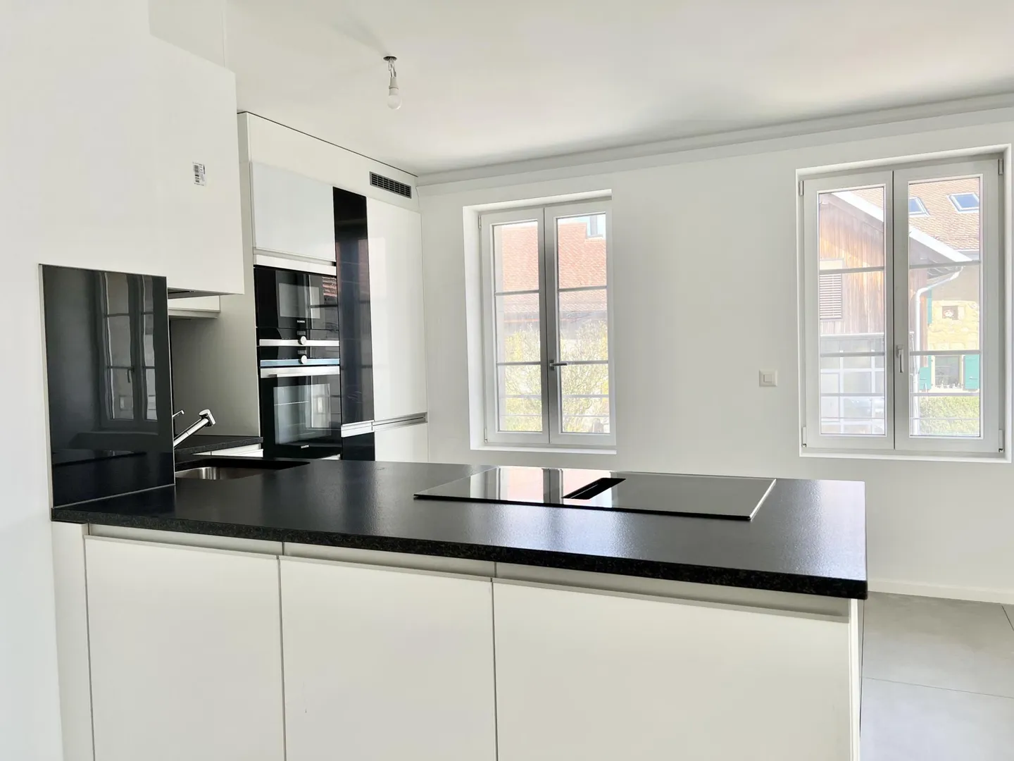 Sublime 5.5 room apartment for sale in Mex - Property photo 6