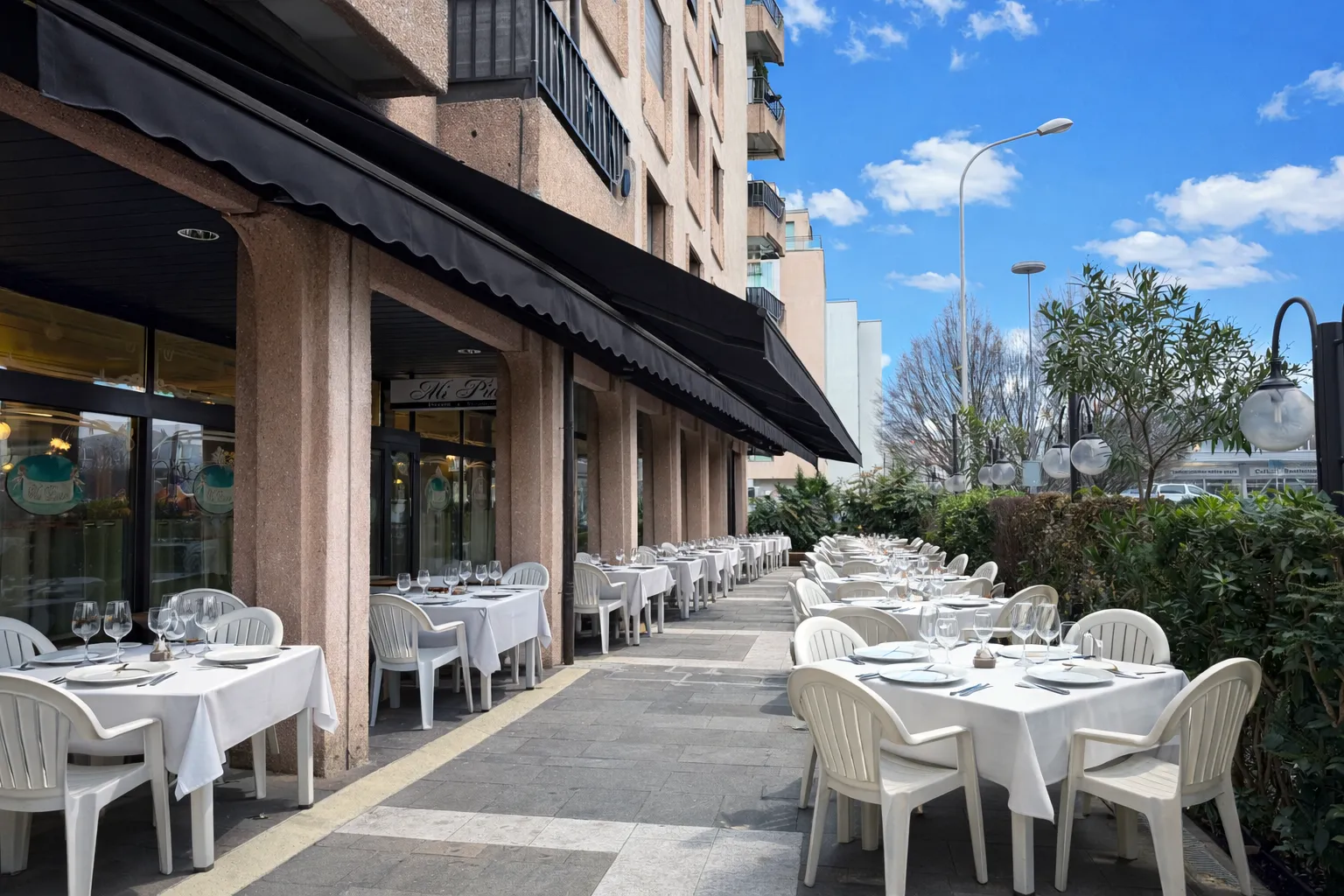 Magnificent commercial premises - Property photo 1