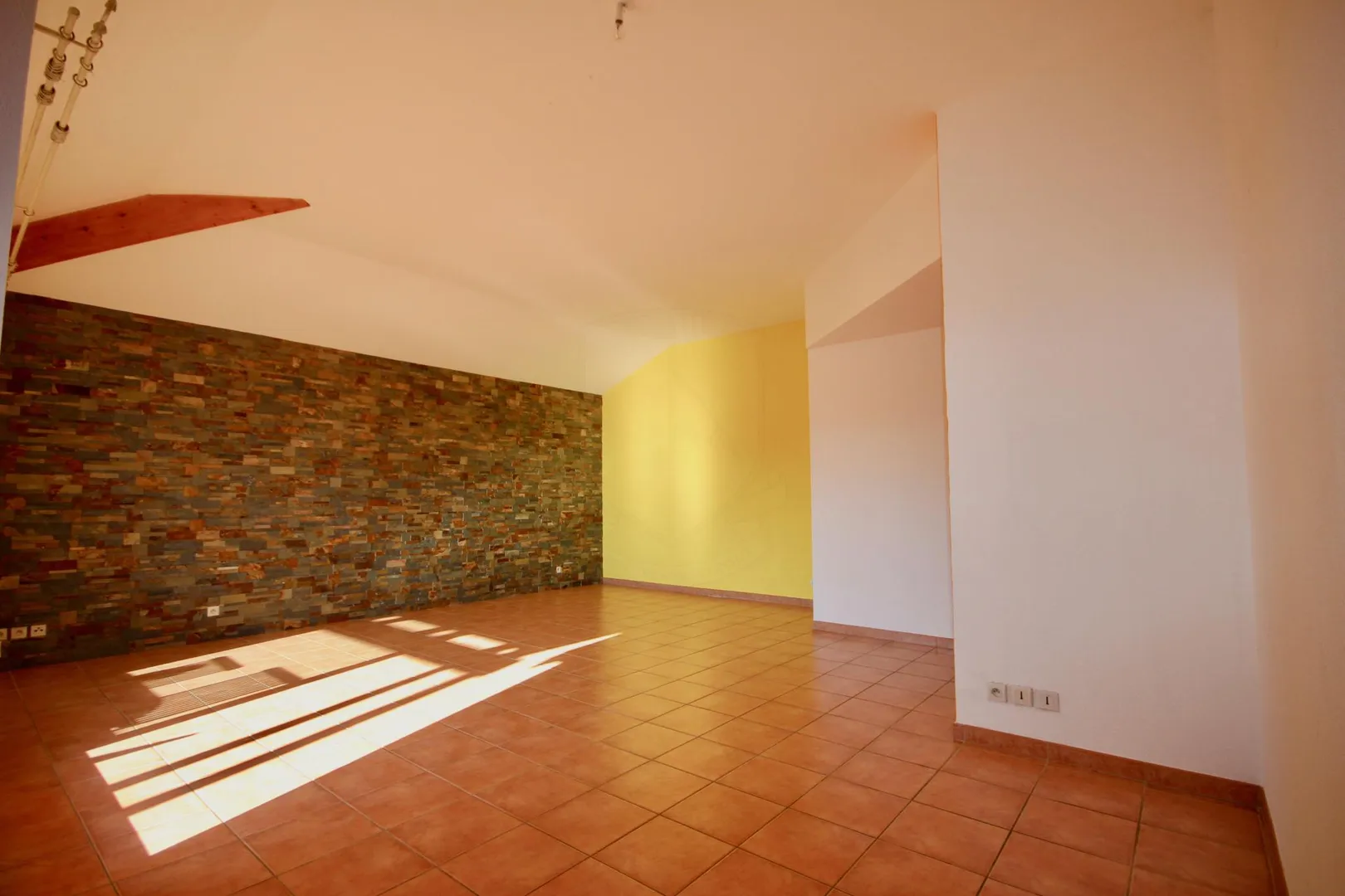 Beautiful apartment of 125sqm in Messery with lake view - Property photo 2