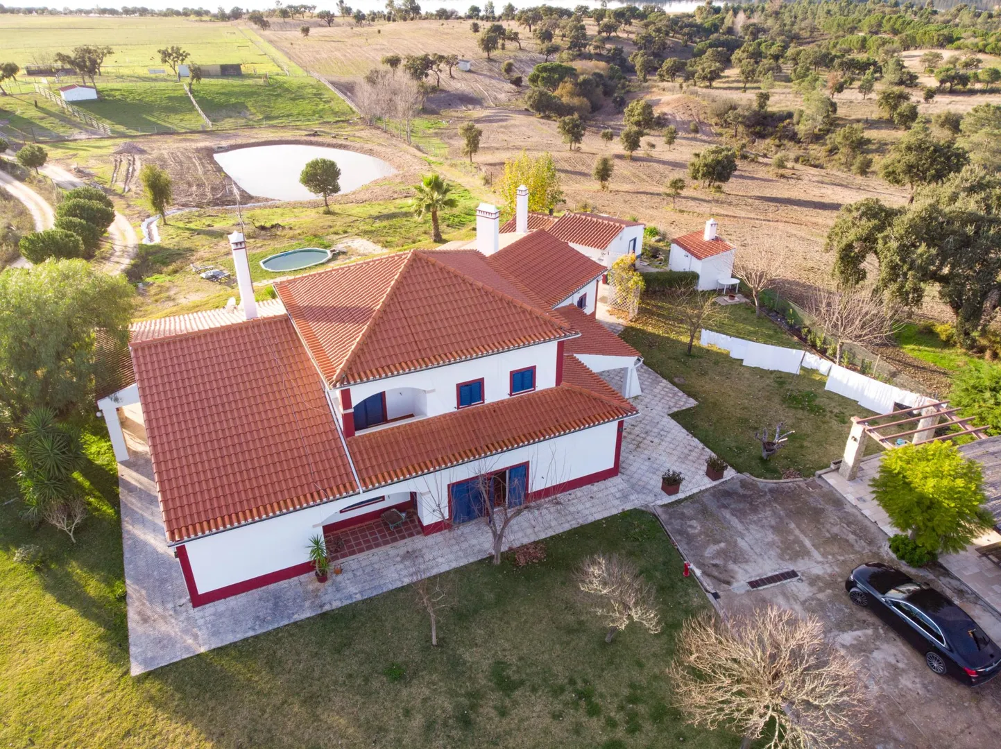 Fantastique ferme à Montargil, embrassant les eaux calmes du barrage - Property photo 6